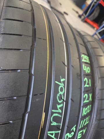 255/40/21 235/45/21 EV HANKOOK ZOMERBANDEN 6/6,2MM PROFIEL, Ophalen, Gebruikt, 255 mm, 21 inch