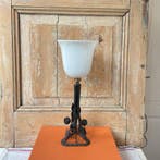 Art Deco Table Lamp - Bureaulamp - Smeedijzer, Opaline glas