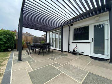 SUNS Rota terrasoverkapping 300 cm x 400 cm matt royal grey, Tuin en Terras, Ophalen of Verzenden, Nieuw