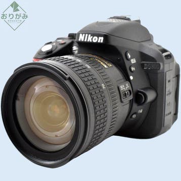 Nikon D5300 + AF-S DX Nikkor 3.5-4.5/18-70mm G ED Digitale, Nieuw