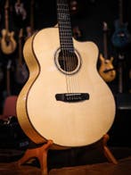 Dowina Acero JCE with LR Baggs Pre-Owned, Ophalen of Verzenden, Gebruikt, Overige typen