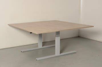 TDS vergadertafel - 160 x 160 cm, Zakelijke goederen, Kantoor en Winkelinrichting | Kantoormeubilair en Inrichting, Ophalen of Verzenden
