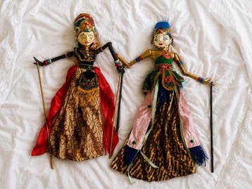 Wayang golek (2) - Hout, stof - 1960-1970, 1990-2000