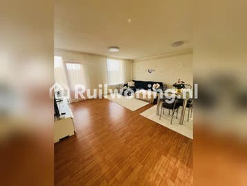 Groningen Centrum : appartement , 2 kamers, €658 huur, Groningen