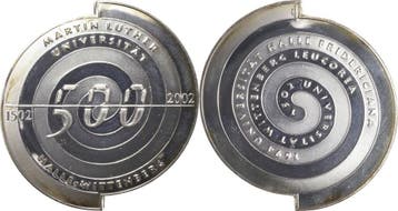 Verzilverte Kupfermedaille 2002 Akademien, Schulen, Unive..., Postzegels en Munten, Penningen en Medailles, Verzenden