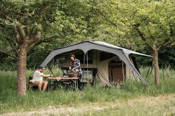 Campooz 2026 van Kip Caravans meest stoere vouwwagen in NL, Nieuw, Tot en met 4