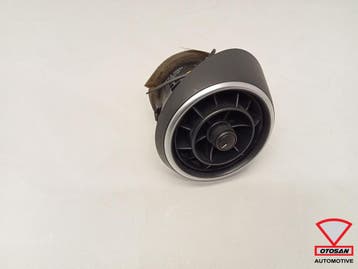 Audi A1 8X Luchtrooster Dashboard 8X1820951, Ophalen, Gebruikt, Audi