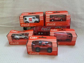 Coca-Cola 1:64 - Modelauto (6) - Hartoy - Verzamelobject &, Nieuw