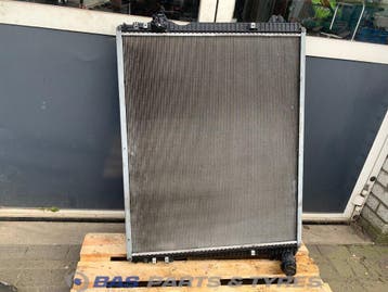 Radiateur Scania 2439722, Ophalen, Gebruikt, Scania, Motor en Toebehoren