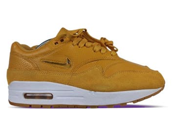 Nike Air Max 1 Jewel Mineral Yellow • 37.5 41, Kleding | Heren, Schoenen, Ophalen of Verzenden, Nieuw, Nike, Sneakers of Gympen