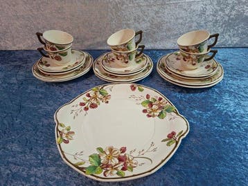 Koffie- en theeservies (13) - Porselein