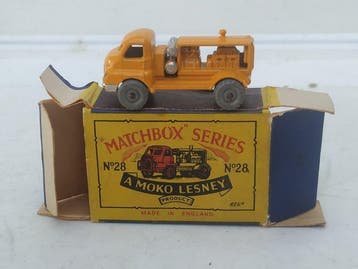 A Moko Lesney Product Matchbox 1-75 Regular Wheels Series, Nieuw