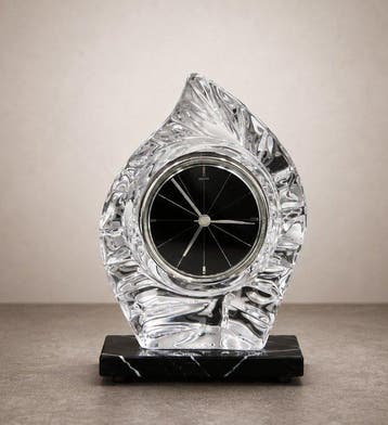 Klok - Daum - Kristal - 1970-1980 - in massief kristal