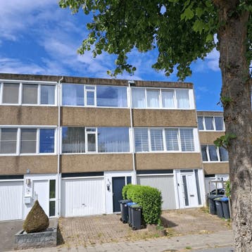 Huis in Heerlen gevonden voor €1400,- pm, Huizen en Kamers, Huizen te koop, Heerlen