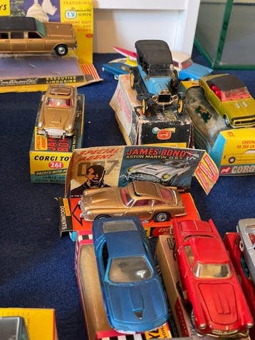 Diecast Collection 1:43 - Modelauto (230), Nieuw