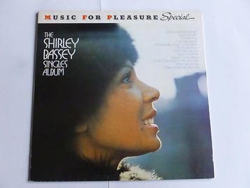 Shirley Bassey - The Shirley Bassey Singles Album (LP), Ophalen of Verzenden, Zo goed als nieuw