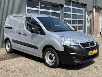 Peugeot Partner L1H1 | Financial Lease voor 170 p/mnd, Stof, Gebruikt, Euro 6, Overige carrosserieën