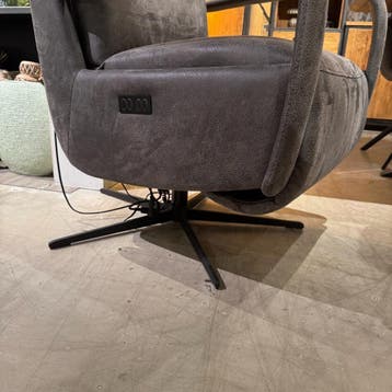 Relaxfauteuil Seduto Microleder Dakota Grey Elektrisch -, Huis en Inrichting, Fauteuils, Ophalen of Verzenden, Nieuw, 75 tot 100 cm