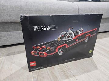 Lego Set - 76328 - Art - Batmobile, Nieuw