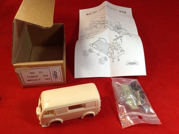 Esdo 1:43 - Model sportwagen - ref. #57 Peugeot D4B Civilian, Nieuw