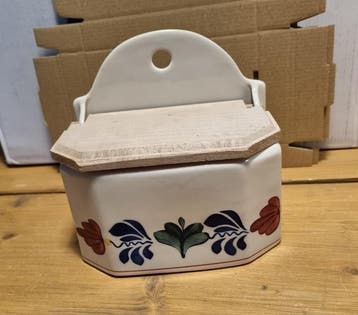 Boerenbont Zoutbakje aardewerk met houten deksel, Verzenden, Overige typen, Nieuw, Aardewerk