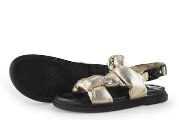 Inuovo Sandalen in maat 41 Goud, Kleding | Dames, Schoenen, Overige kleuren, Verzenden, Inuovo, Sandalen of Muiltjes
