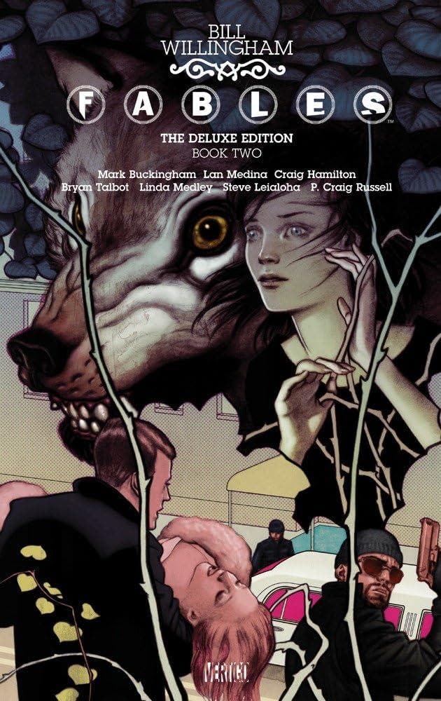Fables: The Deluxe Edition Book Two [OHC], Boeken, Strips | Comics, Zo goed als nieuw, Verzenden