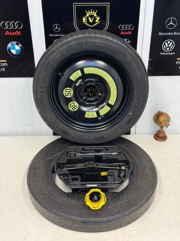 Reservewiel met Krikset compleet Peugeot 207/207+/206 2009, Auto-onderdelen, Gebruikt, 15 inch, Banden en Velgen, Personenwagen