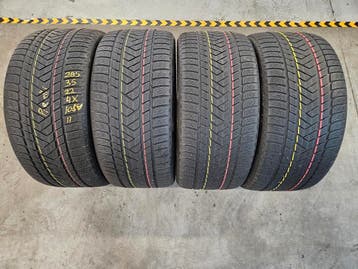 285/35/22 106V PIRELLI WINTERBANDEN 6MM PROFIEL 4X, Ophalen, Gebruikt, 285 mm, Overige maten