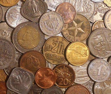 Wereld. 100+ Exotic Coins from different Countries (Zonder