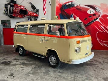 Volkswagen - T2 Ambulance - 1977