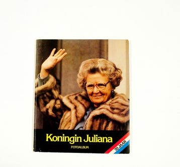 Koningin juliana 1909-1979 fotoalbum - F.J. Lammers, Boeken, Verzenden, Gelezen, F.J. Lammers