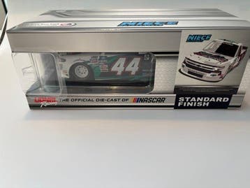 Lionel 1:24 - Model raceauto - Chevrolet Silverado Nascar, Nieuw