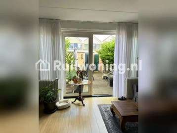 Zonnige Eengezinswoning in Zaandam ruilen voor Amsterdam, Amsterdam