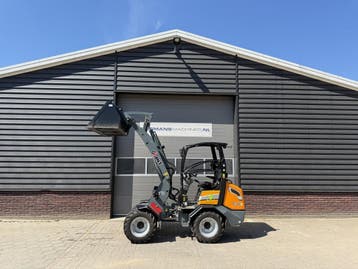 Giant G2200 E minishovel / kniklader ELEKTRISCH 2021, Ophalen, Wiellader of Shovel