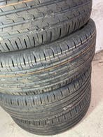 “205 60 16 continental. Demo. Puntjes zitten er nog op”, Ophalen, Gebruikt, 16 inch, 205 mm