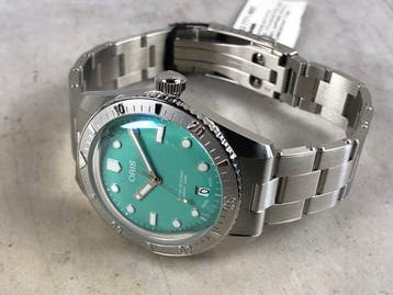 Oris - Divers Sixty Five Cotton Candy Automatic Green - 01, Nieuw