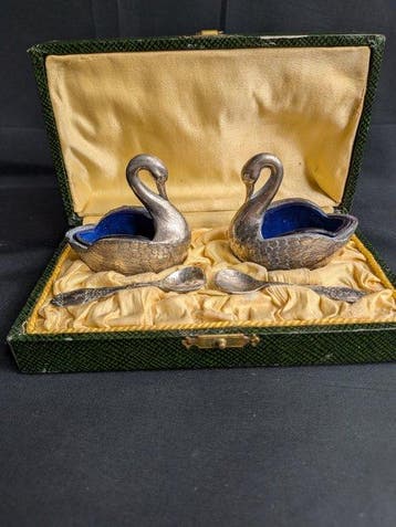 Zout- en pepervaatjes (2) - zwanen - Verzilverd