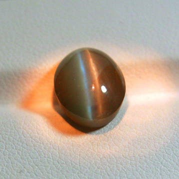 1 pcs Groen, Bruin, Grijs, Rood Alexandriet - 6.58 ct -, Sieraden, Tassen en Uiterlijk, Nieuw