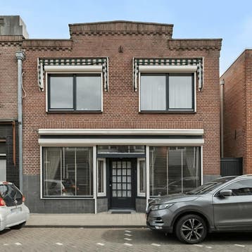 Huis in Helmond gevonden voor €2370,- pm, Helmond