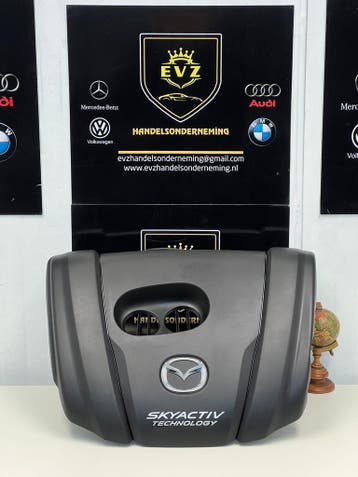 Mazda 2 1.5i afdekplaat bj.2016 Artnr. P53N102F1, Gebruikt, Mazda