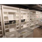 Gebruikte winkelkast wit MDF – single – uit parfumerie, Aankleding binnen, Ophalen, Gebruikt, Kast