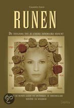 Runen 9789044703191 C. Eason, Boeken, Verzenden, Gelezen, C. Eason