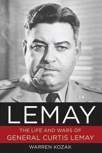 LeMay - Warren Kozak 9781596985698, Verzenden, Gelezen, Warren Kozak