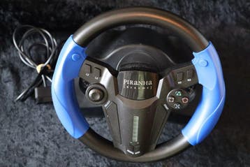 Racingwheel Playstation 1 Playstation 2 Pirhana Xtreme Boxed, Verzenden, Nieuw