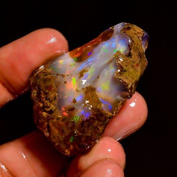 76,00 ct Natuurlijke Ethiopische Vuurachtige Kristalopaal