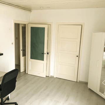 Appartement in Den Haag gevonden voor €1418,- pm, Huizen en Kamers, Kamers te huur, 50 m² of meer, Den Haag