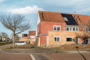 Te huur: Huis Adrienne Solserstraat in Almere, Huizen en Kamers, Huizen te huur, Almere, Flevoland