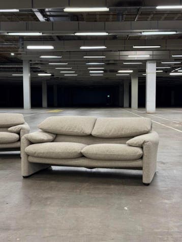 Cassina Maralunga 2-zit | Beige | NIEUWSTAAT + Garantie, 150 tot 200 cm, Tweepersoons, 75 tot 100 cm, Ophalen of Verzenden