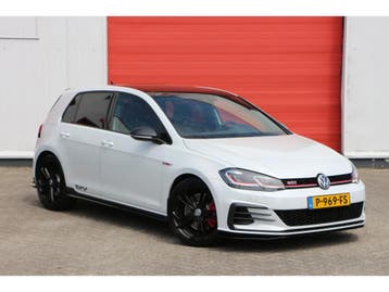 Volkswagen Golf | Zakelijke Lease v.a. €519.65 pm, Automaat, Gebruikt, Euro 6, Alcantara